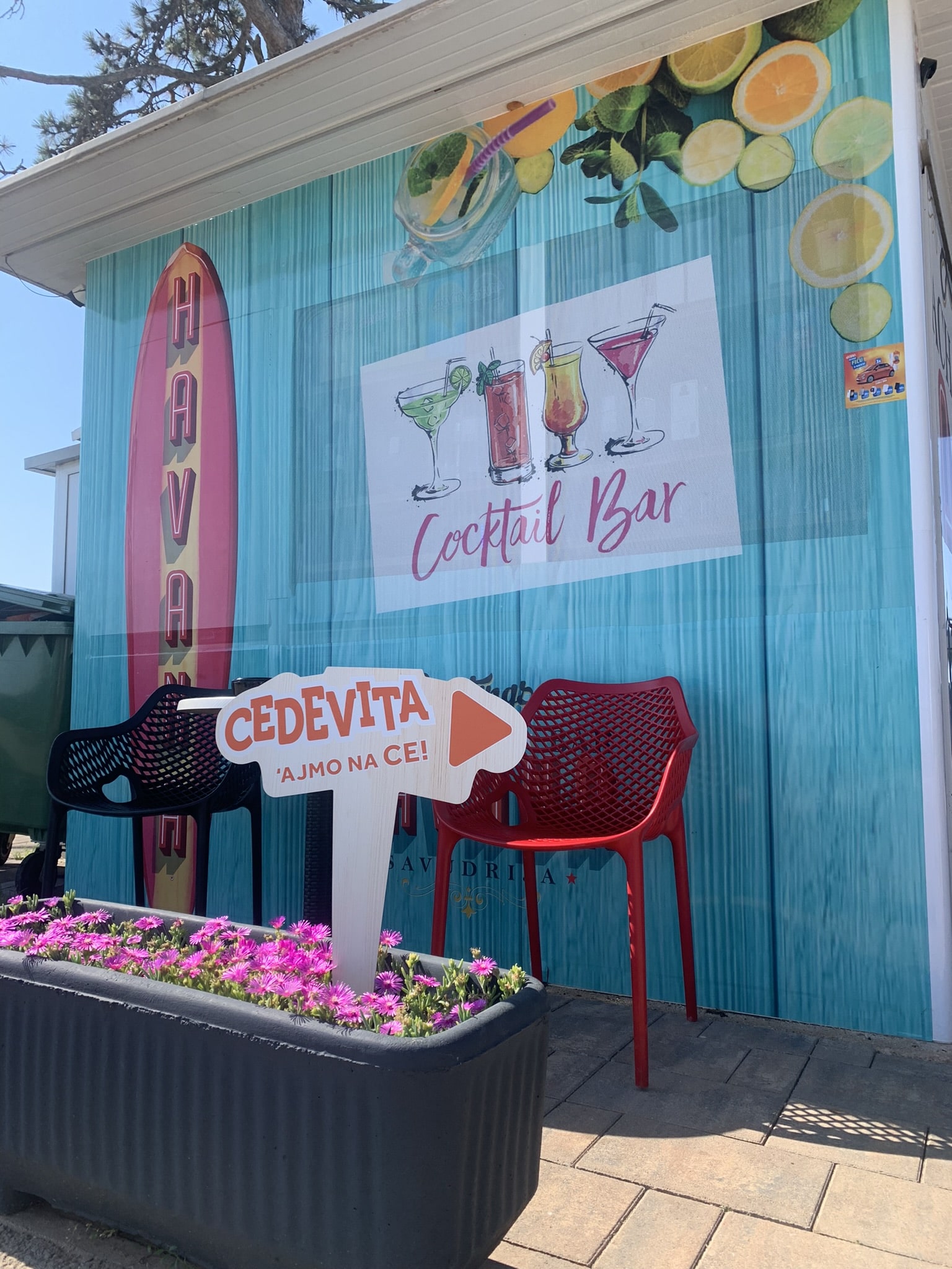 Beach Bar Havana plaža beach menta cocktails kokteli